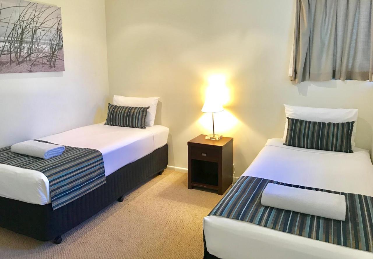 Noosa Boutique Apartments & Elkhorn Villas מראה חיצוני תמונה