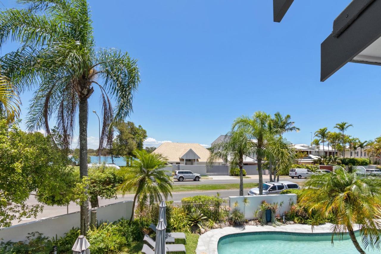 Noosa Boutique Apartments & Elkhorn Villas מראה חיצוני תמונה