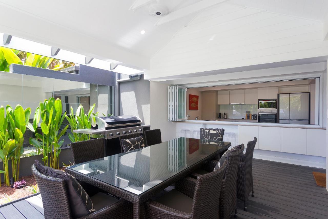 Noosa Boutique Apartments & Elkhorn Villas מראה חיצוני תמונה