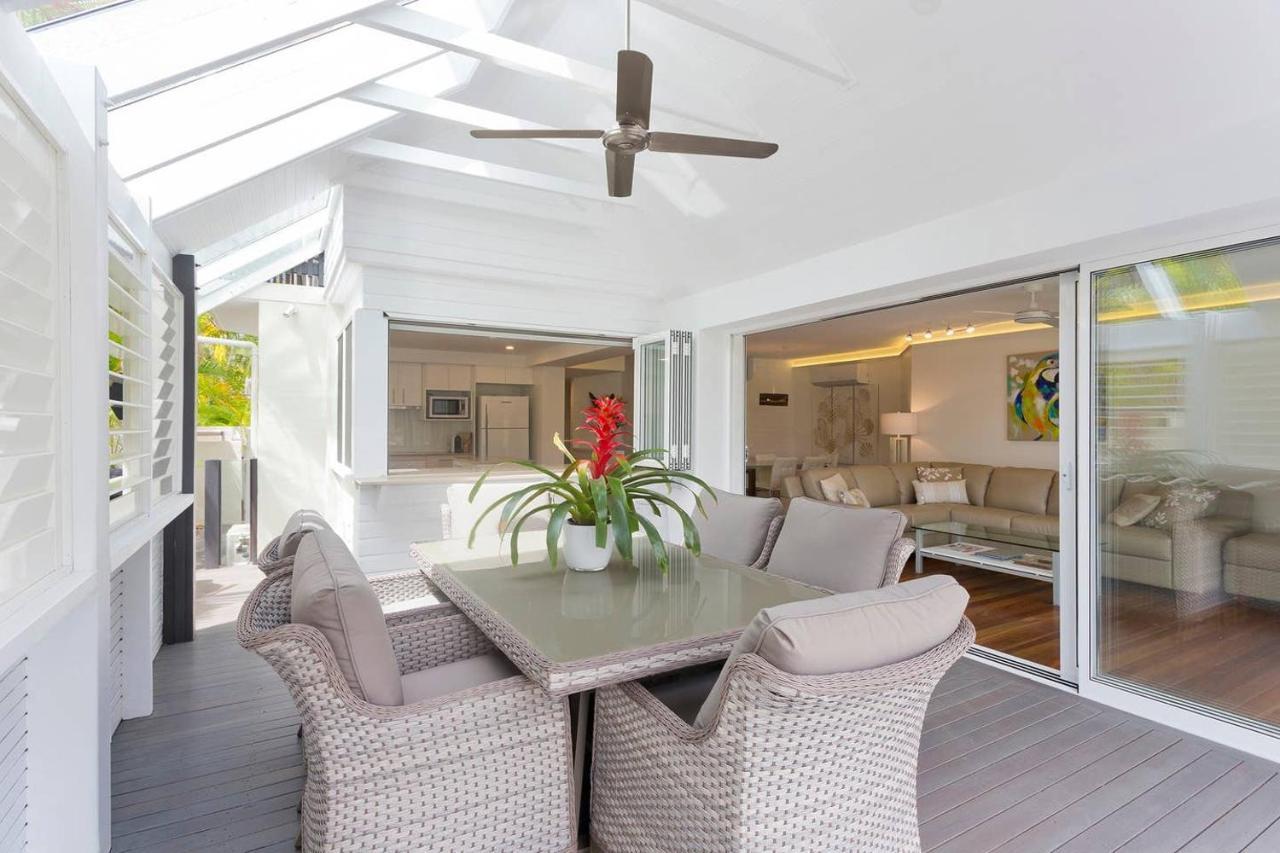 Noosa Boutique Apartments & Elkhorn Villas מראה חיצוני תמונה
