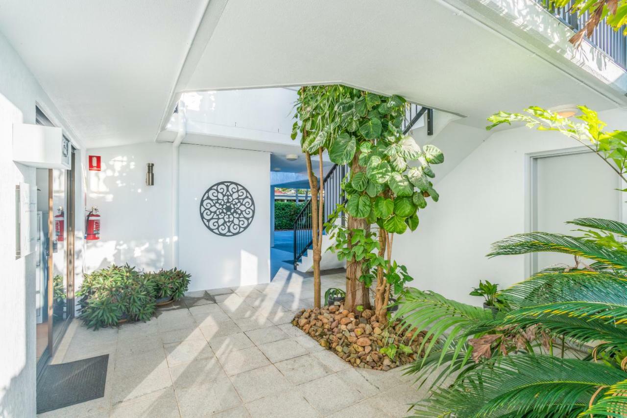 Noosa Boutique Apartments & Elkhorn Villas מראה חיצוני תמונה